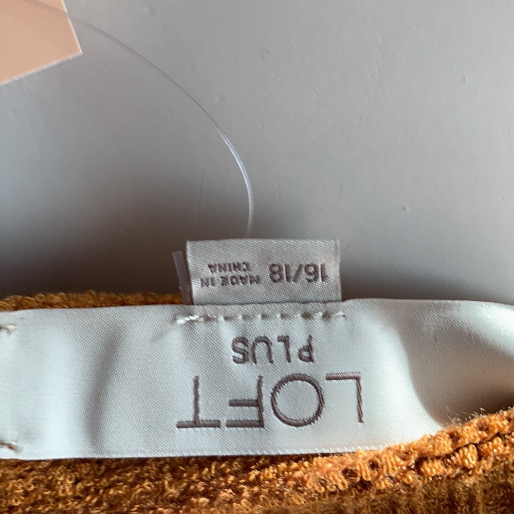 Loft Plus Drop Shoulder Sweater - Picture 11 of 12